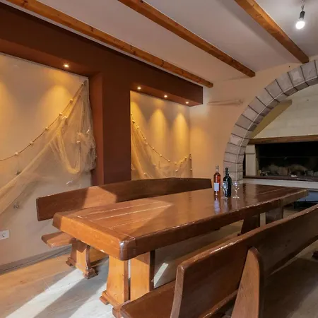 2 Bedroom Stunning In Medici 公寓 *